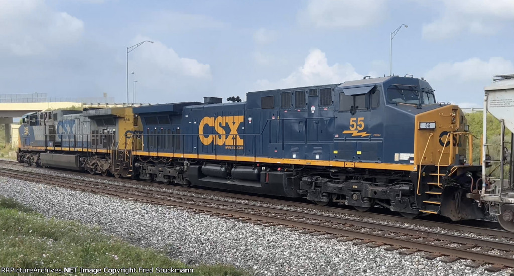 CSX 55 got new paint without being rebuilt apparently.